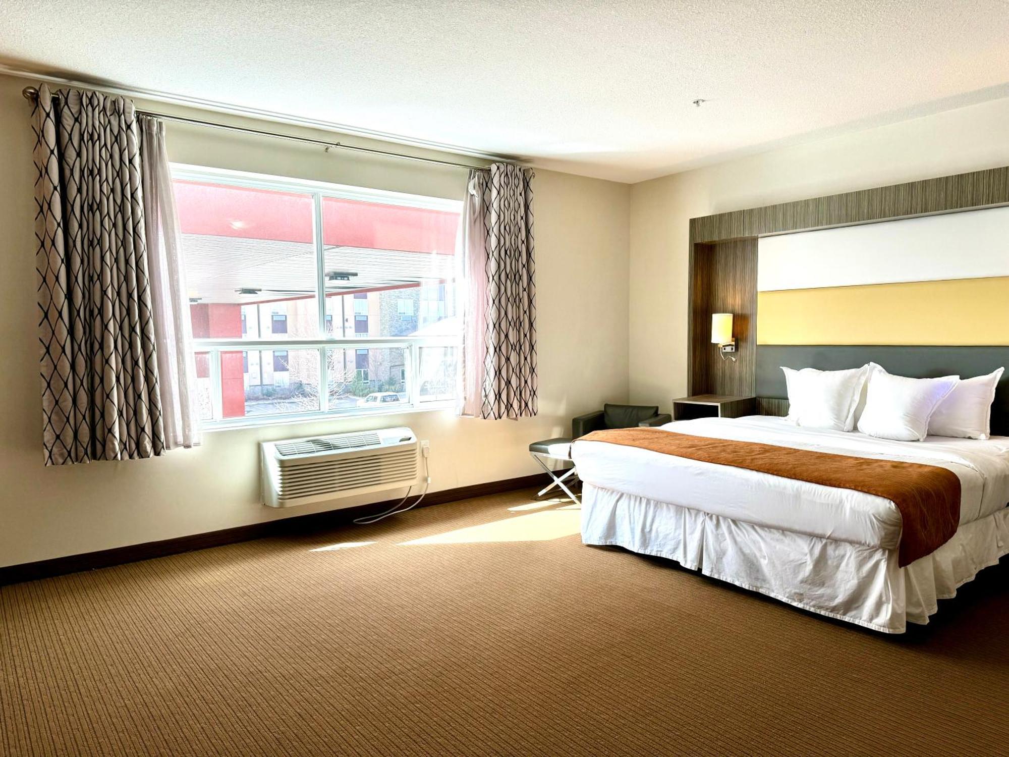 Southfort Inn Fort Saskatchewan Dış mekan fotoğraf