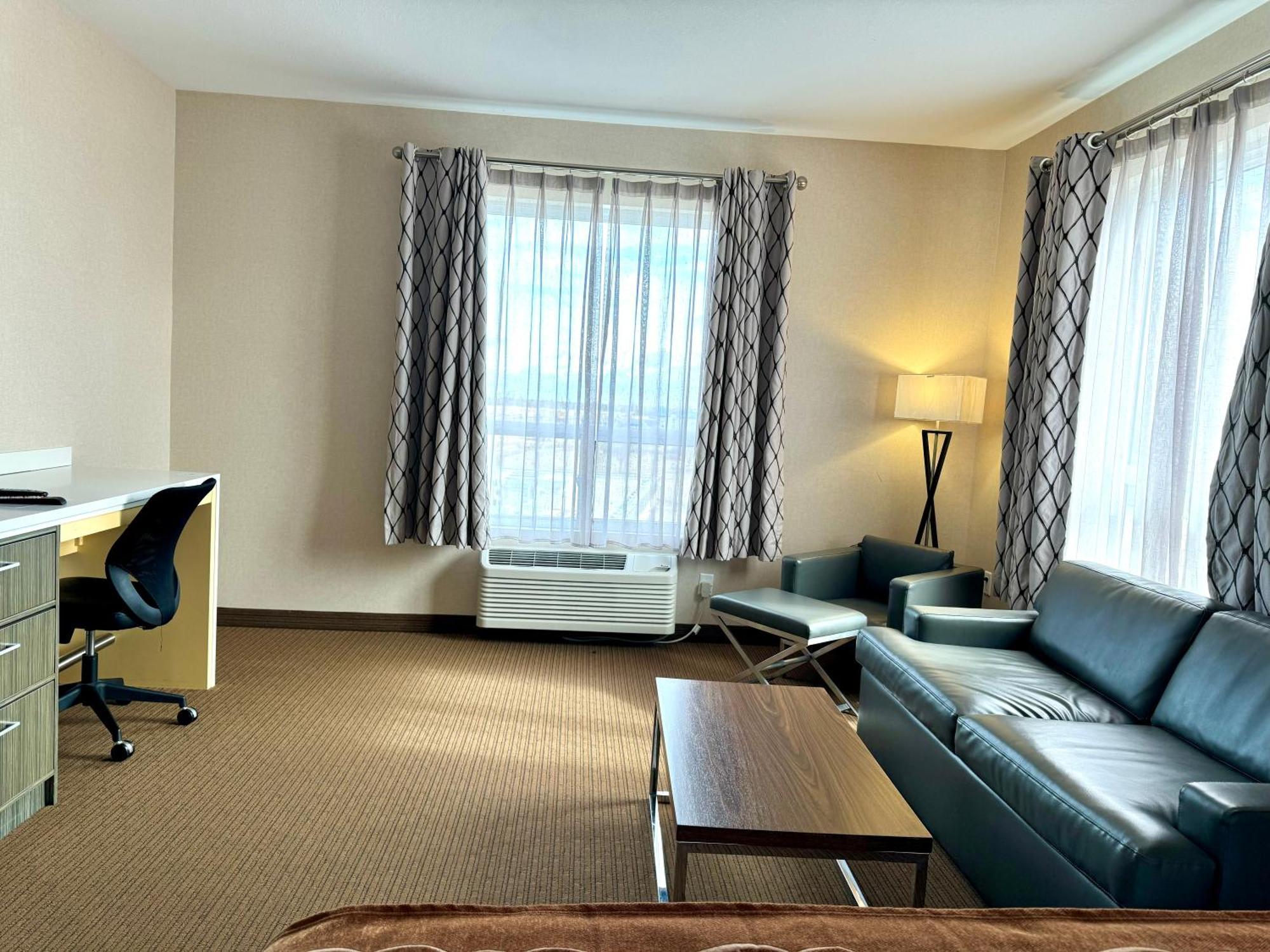 Southfort Inn Fort Saskatchewan Dış mekan fotoğraf