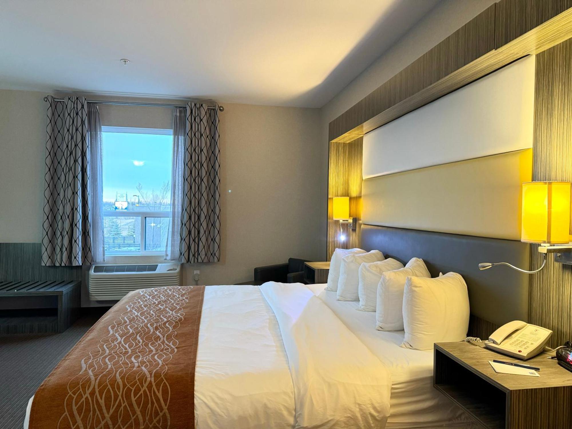 Southfort Inn Fort Saskatchewan Dış mekan fotoğraf
